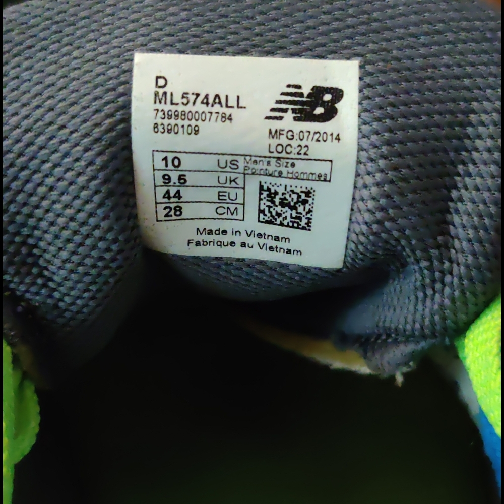 Shoes - Picture 5 of 5